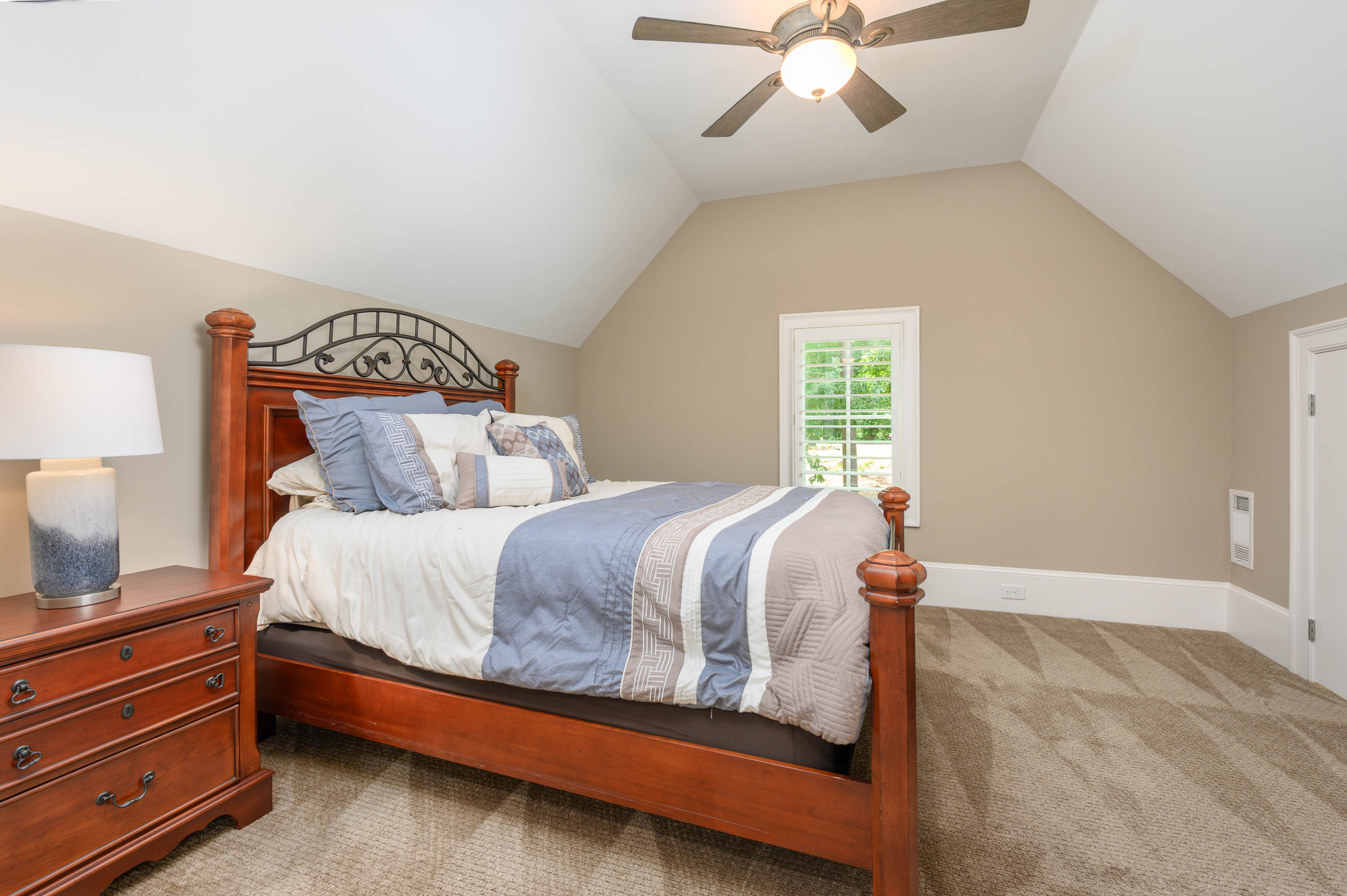 1330 North Shore Drive image 36
